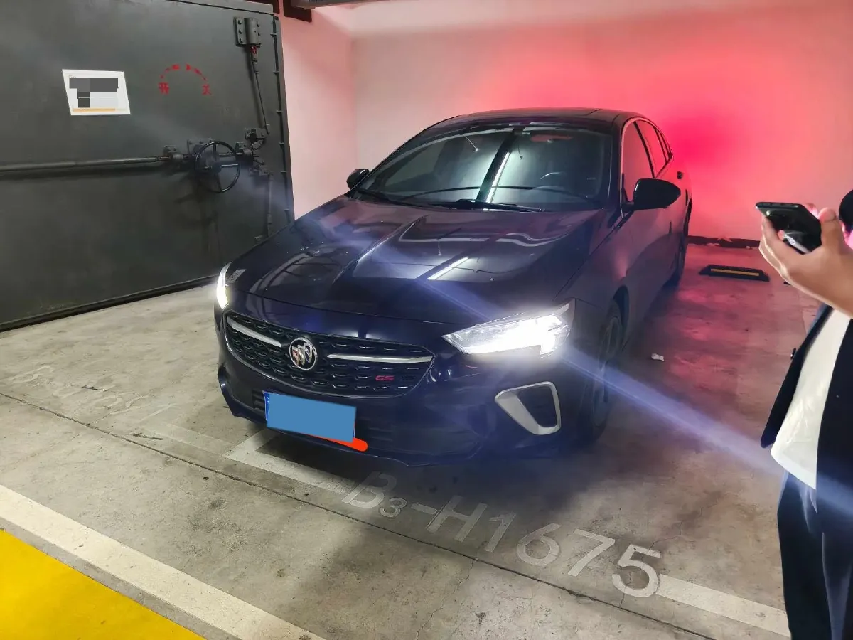 2020 Buick Regal 2.0T 237HP L4 9AT,autocango,china used car exporter,china ev exporter,chinese used car exporter,chinese used ev exporter