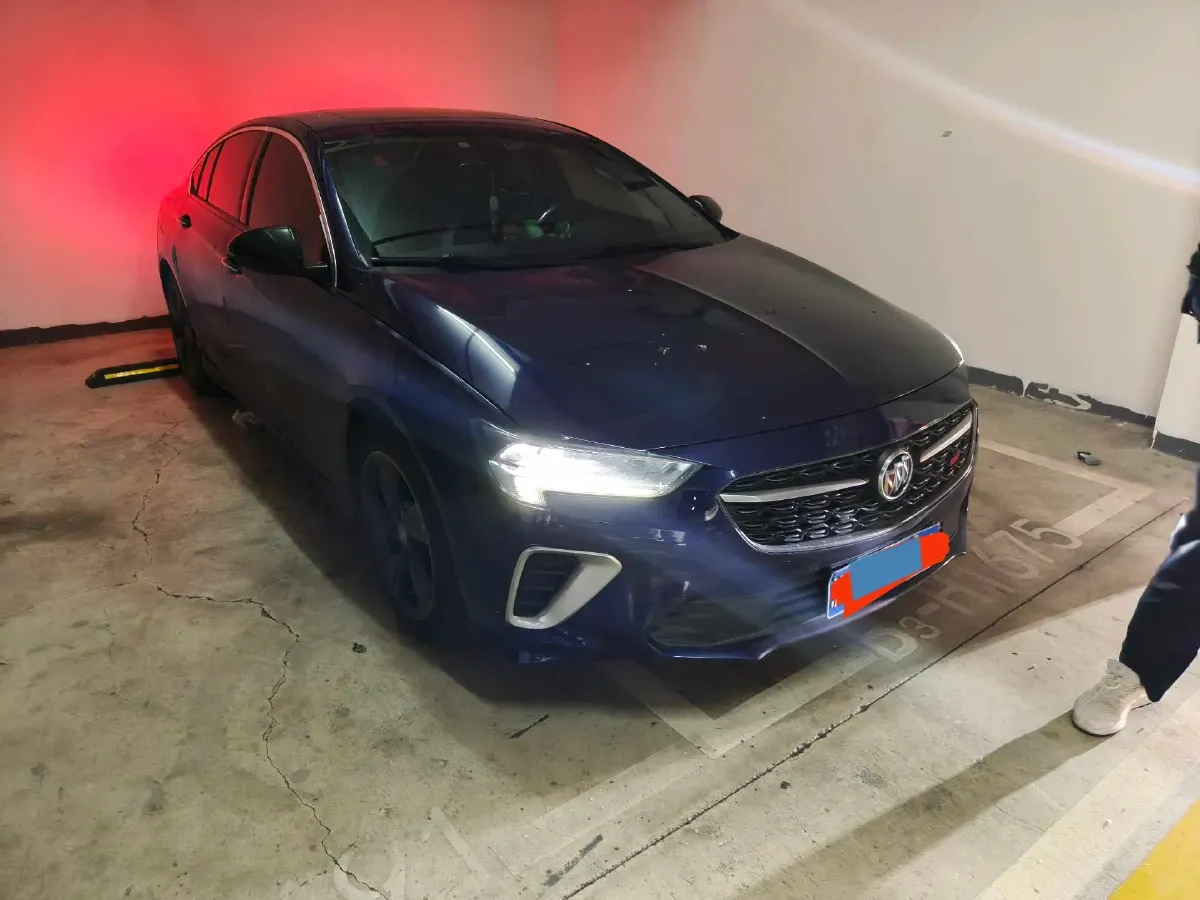 2020 Buick Regal 2.0T 237HP L4 9AT,autocango,china used car exporter,china ev exporter,chinese used car exporter,chinese used ev exporter