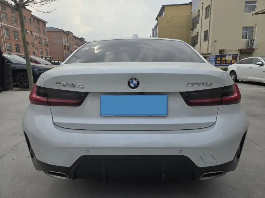 2023 BMW 3 Series 2.0T 156HP L4 8AT,autocango,china used car exporter,china ev exporter,chinese used car exporter,chinese used ev exporter