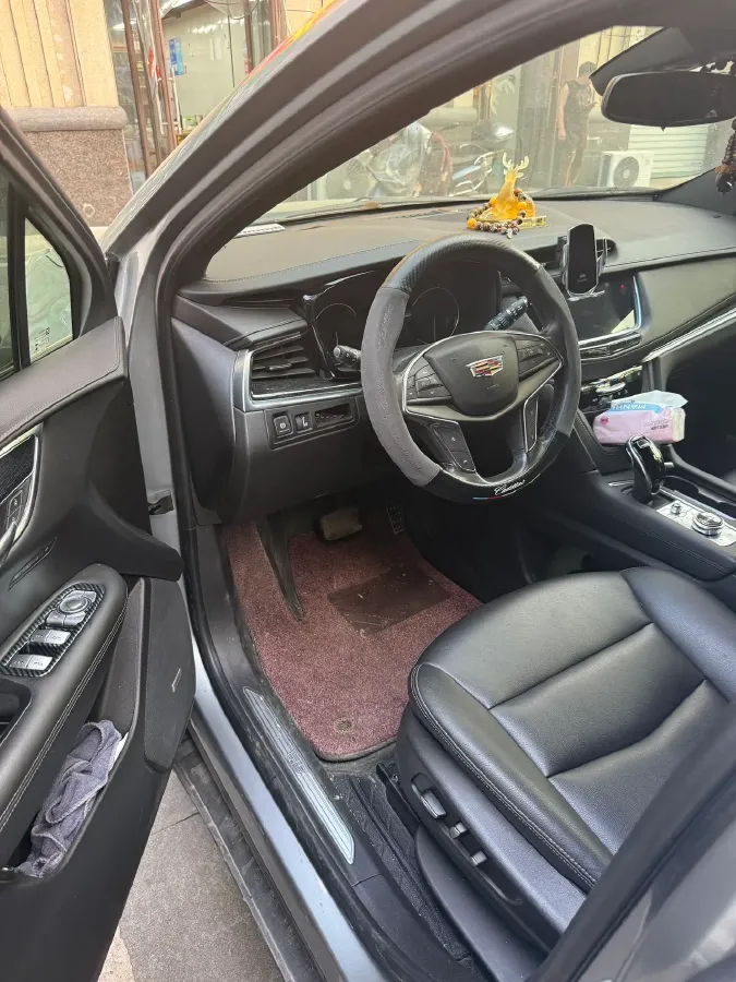 2022 Cadillac XT5 2.0T 237HP L4 9AT,autocango,china used car exporter,china ev exporter,chinese used car exporter,chinese used ev exporter