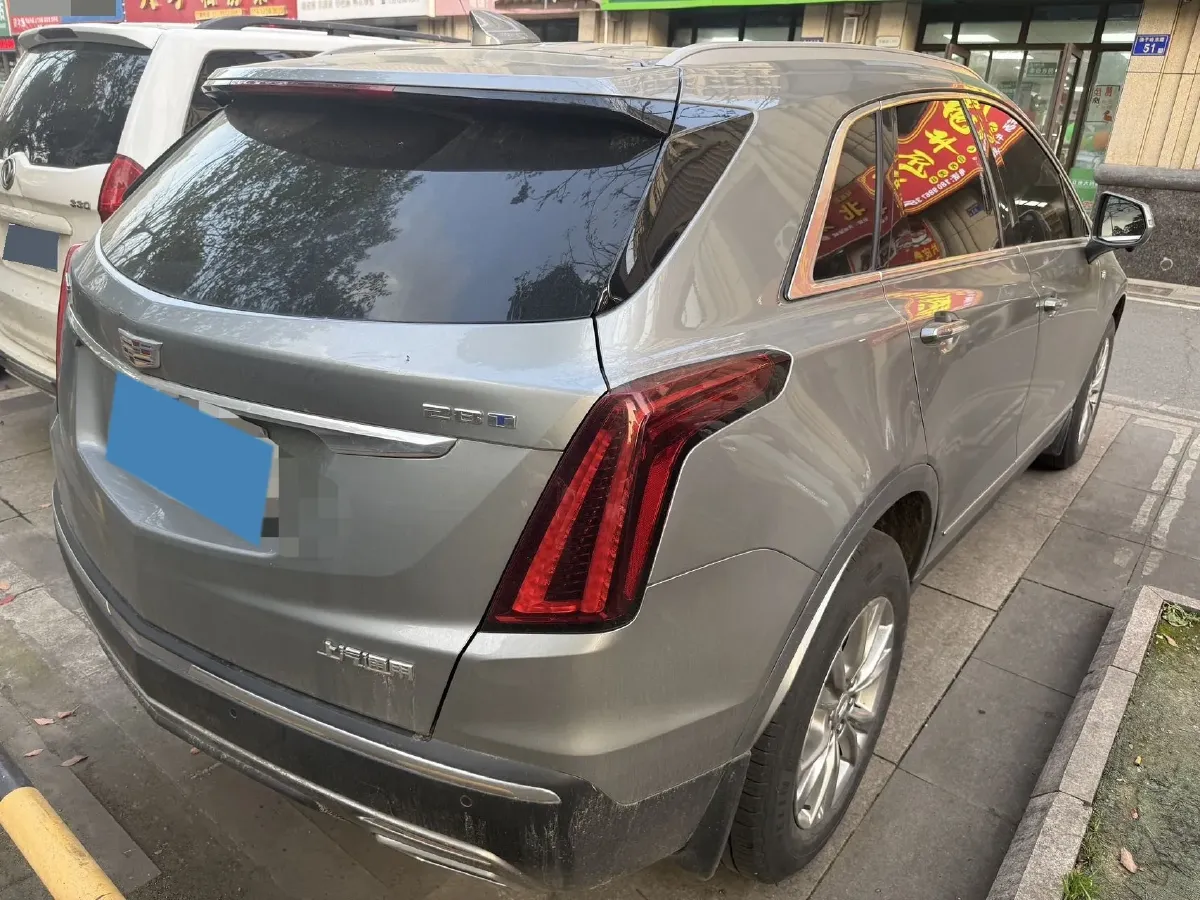 2022 Cadillac XT5 2.0T 237HP L4 9AT,autocango,china used car exporter,china ev exporter,chinese used car exporter,chinese used ev exporter