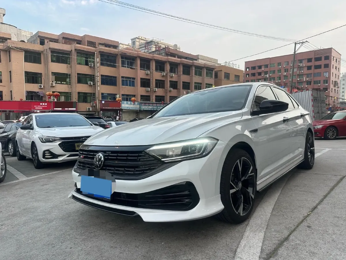 2023 Volkswagen Sagitar 1.5T 160HP L4 7DCT,autocango,china used car exporter,china ev exporter,chinese used car exporter,chinese used ev exporter