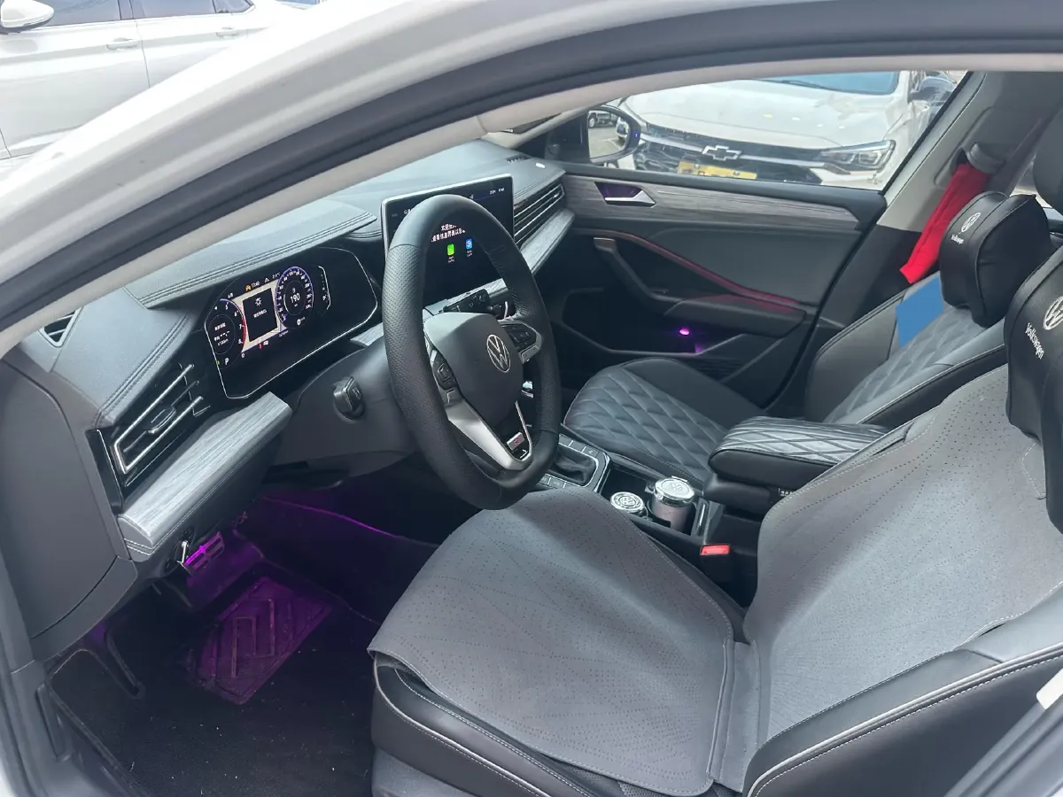 2023 Volkswagen Sagitar 1.5T 160HP L4 7DCT,autocango,china used car exporter,china ev exporter,chinese used car exporter,chinese used ev exporter