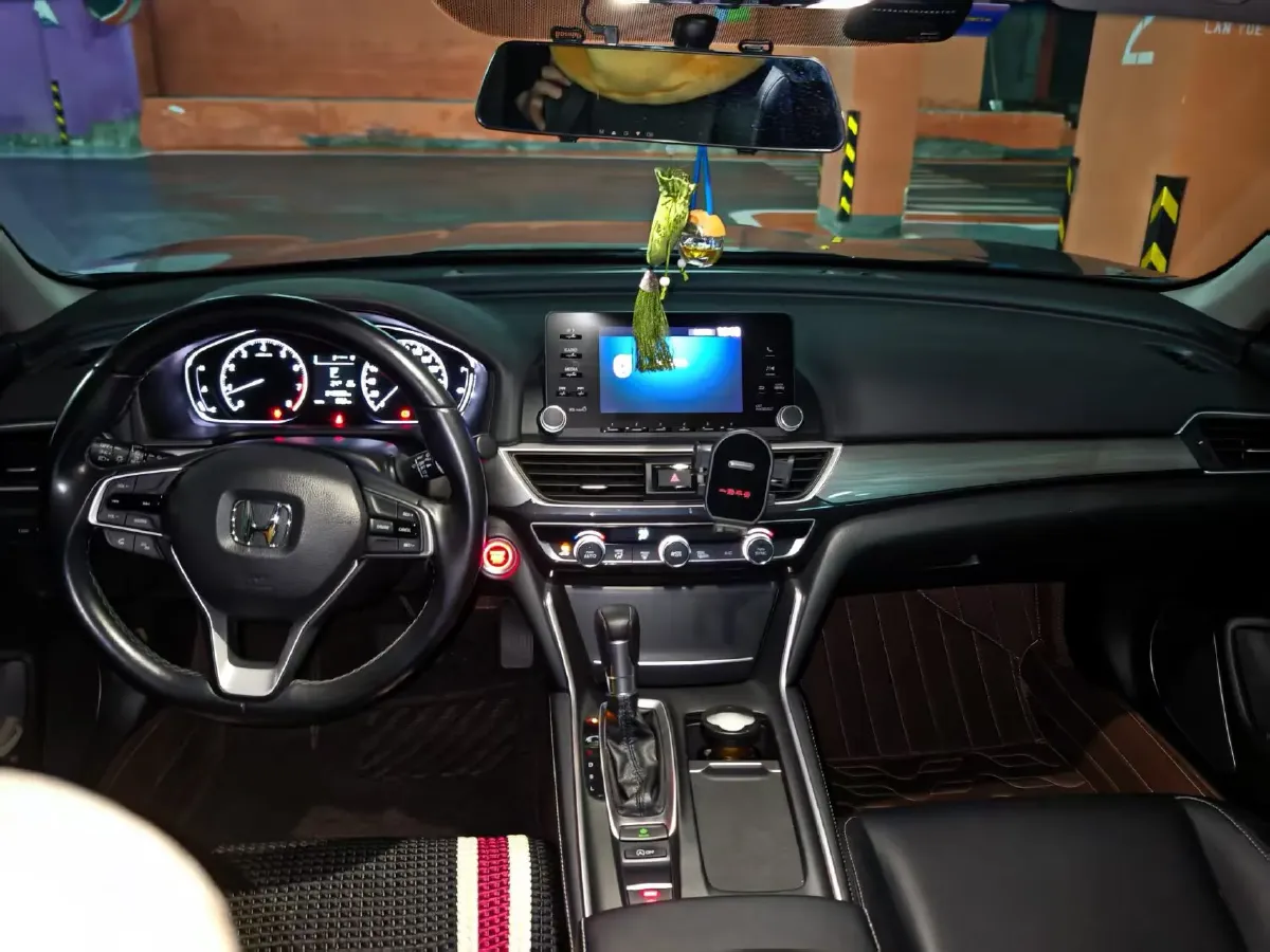 2019 Honda Inspire 1.5T 194HP L4 CVT,autocango,china used car exporter,china ev exporter,chinese used car exporter,chinese used ev exporter