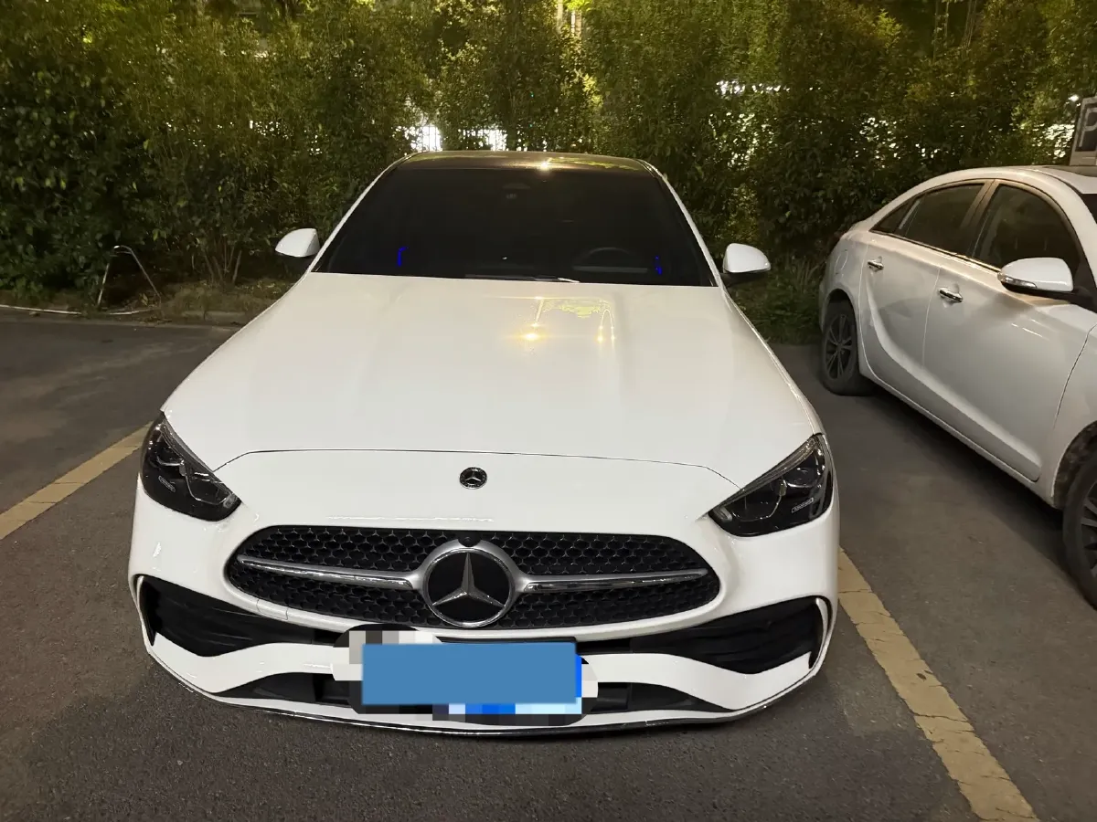 2024 Mercedes-Benz C Class 1.5T 204HP L4 9AT,autocango,china used car exporter,china ev exporter,chinese used car exporter,chinese used ev exporter
