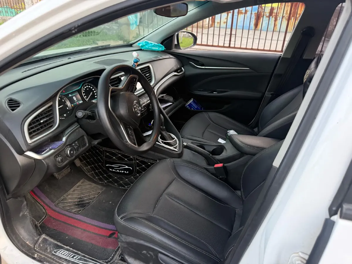 2020 Buick Encore 1.0T 125HP L3 6AT,autocango,china used car exporter,china ev exporter,chinese used car exporter,chinese used ev exporter