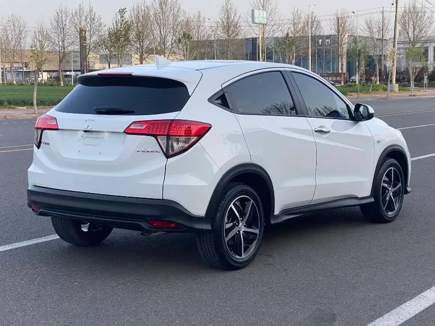 2022 Honda Vezel 1.5L 131HP L4 CVT,autocango,china used car exporter,china ev exporter,chinese used car exporter,chinese used ev exporter