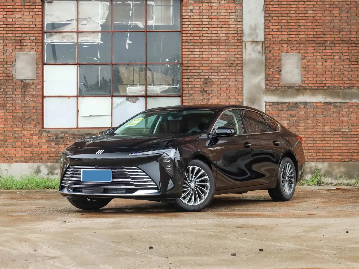 2026 Buick Larcosse 2.0T 237HP L4 9AT,autocango,china used car exporter,china ev exporter,chinese used car exporter,chinese used ev exporter
