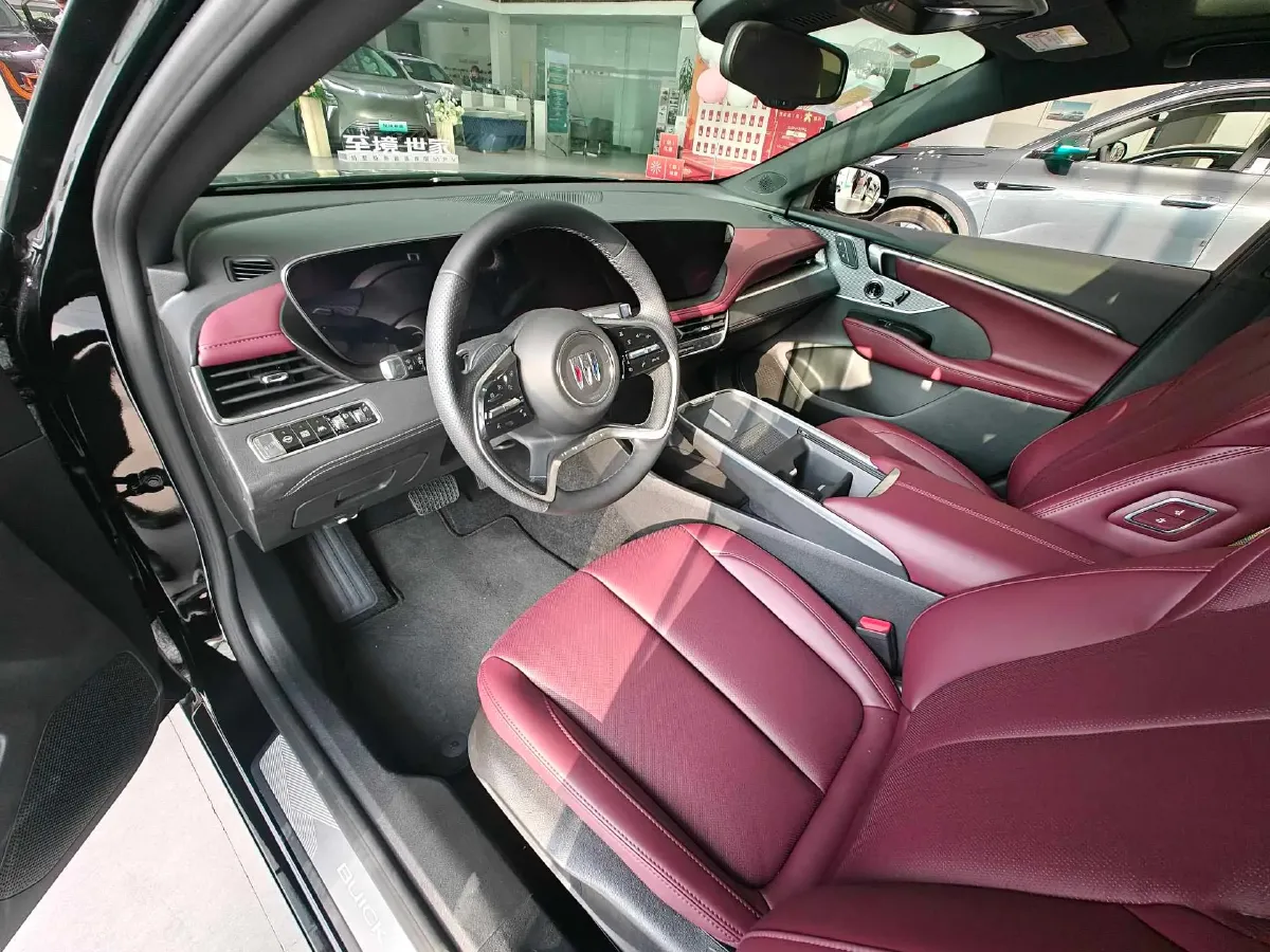 2026 Buick Larcosse 2.0T 237HP L4 9AT,autocango,china used car exporter,china ev exporter,chinese used car exporter,chinese used ev exporter