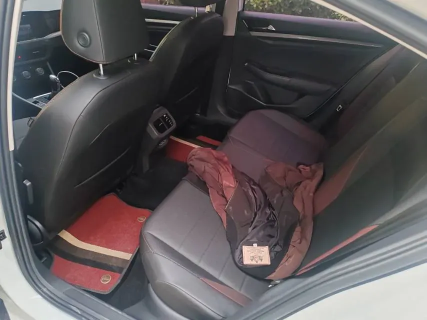 2021 Volkswagen Bora 1.5L 113HP L4 6AT,autocango,china used car exporter,china ev exporter,chinese used car exporter,chinese used ev exporter