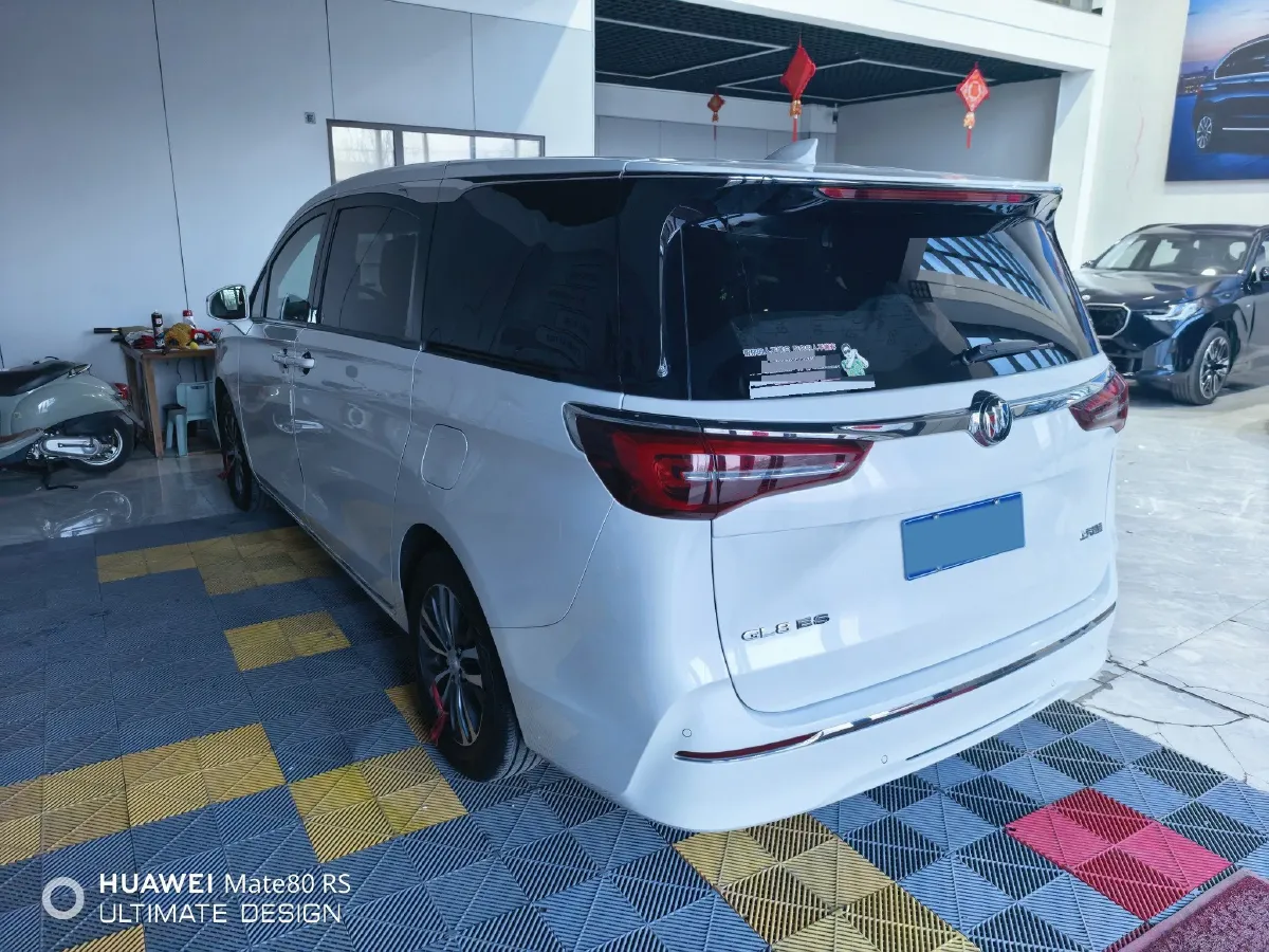2023 Buick GL8 2.0T 237HP L4 9AT,autocango,china used car exporter,china ev exporter,chinese used car exporter,chinese used ev exporter