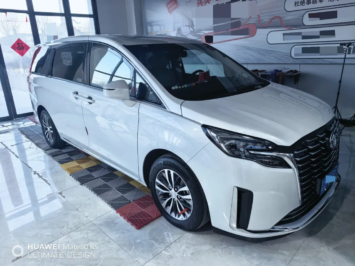 2023 Buick GL8 2.0T 237HP L4 9AT,autocango,china used car exporter,china ev exporter,chinese used car exporter,chinese used ev exporter