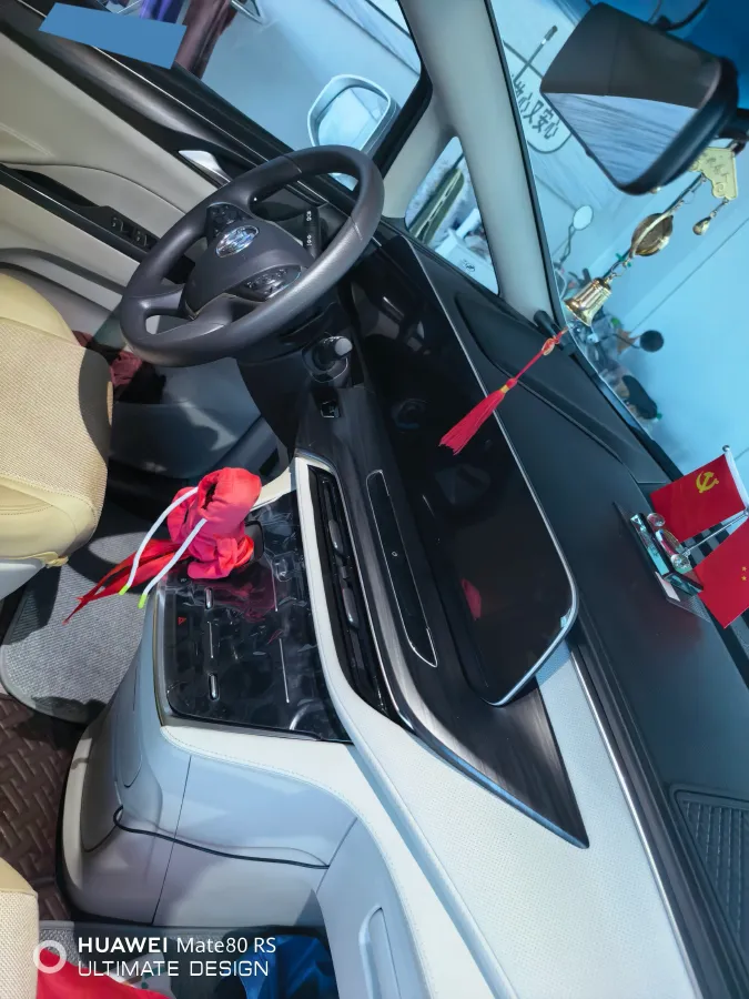 2023 Buick GL8 2.0T 237HP L4 9AT,autocango,china used car exporter,china ev exporter,chinese used car exporter,chinese used ev exporter