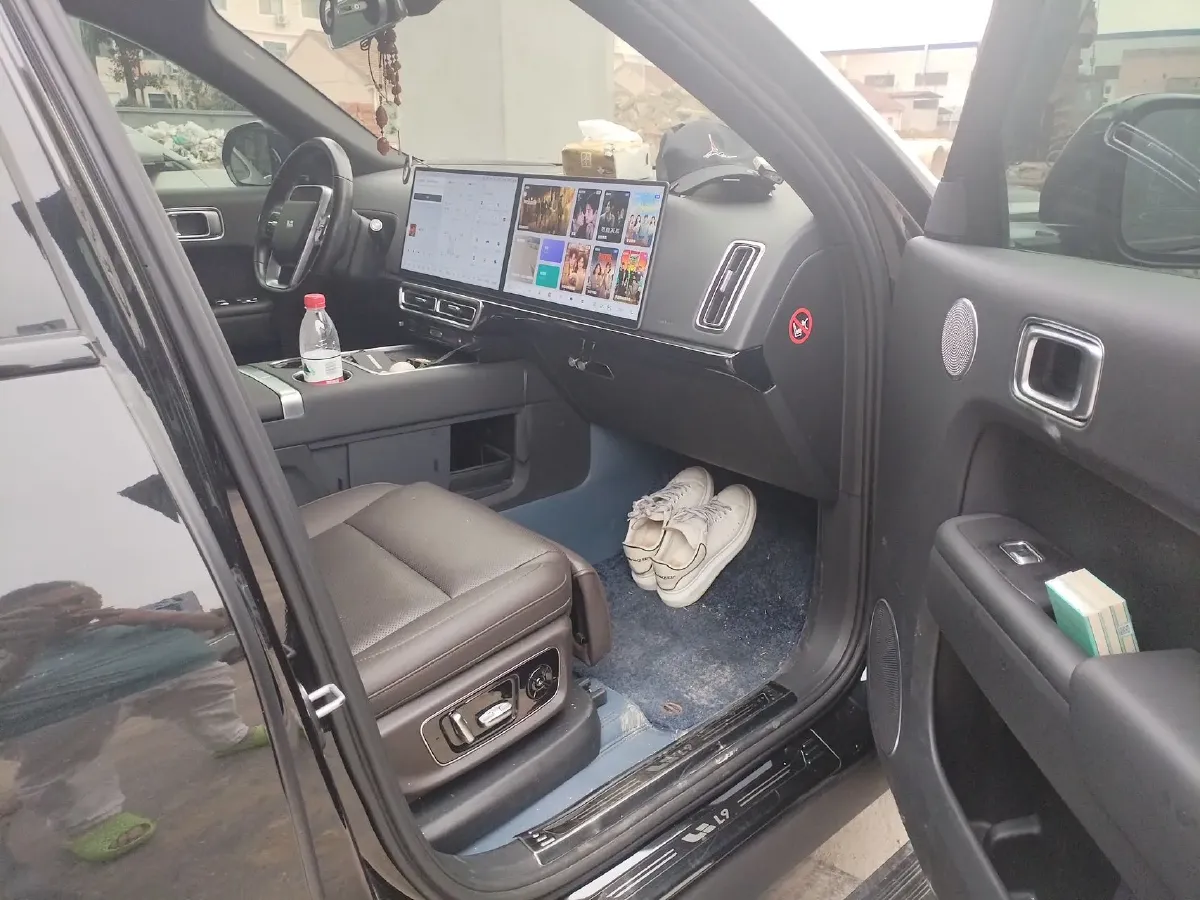 2023 Li L9 Range Extended 154HP REEV 42.6KWH,autocango,china used car exporter,china ev exporter,chinese used car exporter,chinese used ev exporter