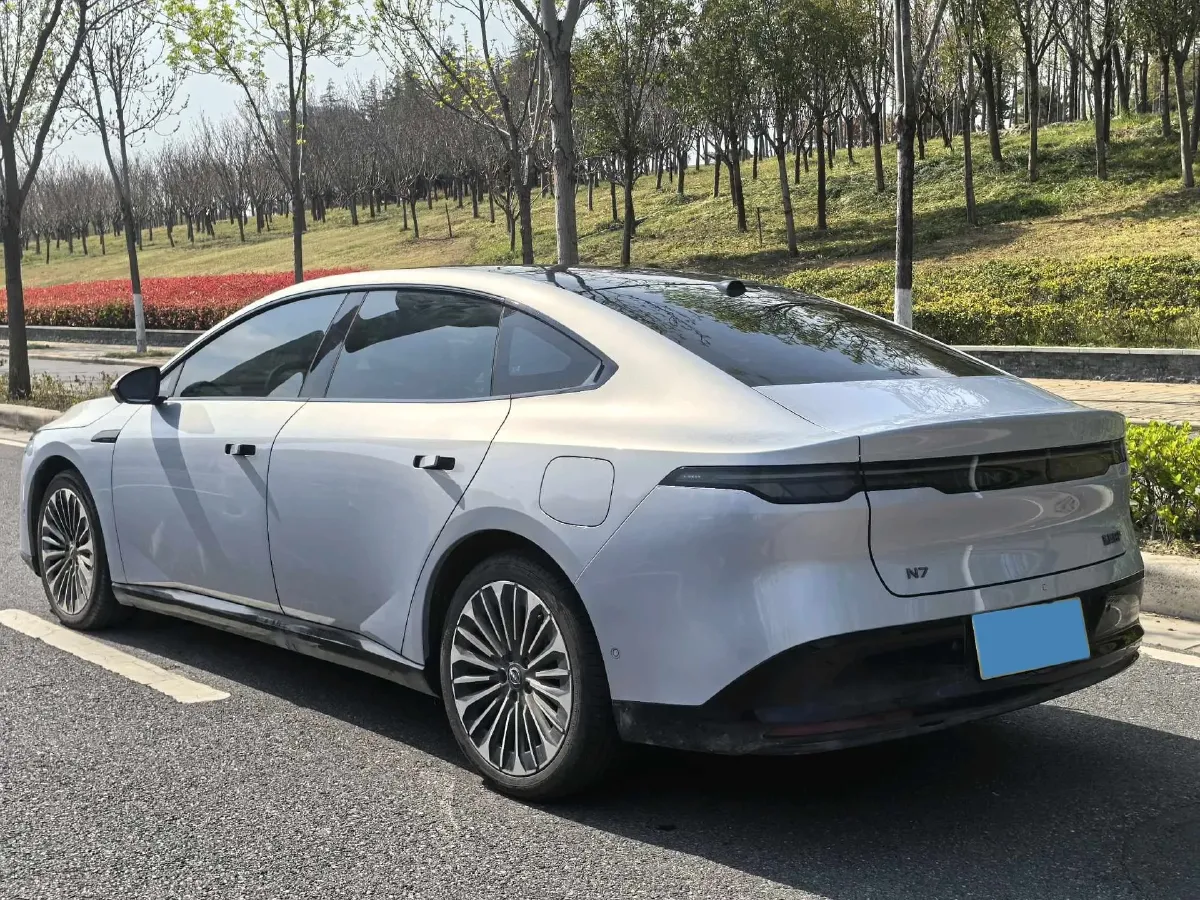 2025 Nissan N7 BEV 58KWH,autocango,china used car exporter,china ev exporter,chinese used car exporter,chinese used ev exporter