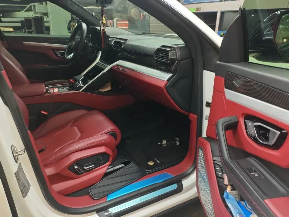 2018 Lamborghini Urus 4.0T 650HP V8 8AT,autocango,china used car exporter,china ev exporter,chinese used car exporter,chinese used ev exporter