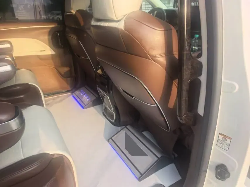 2021 Toyota Sienna 2.5L 192HP L4 E-CVT Hybrid,autocango,china used car exporter,china ev exporter,chinese used car exporter,chinese used ev exporter