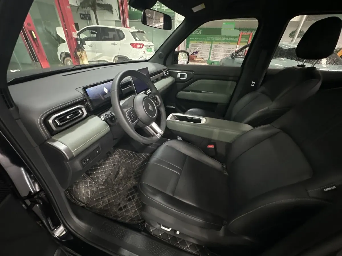 2025 BYD Destroyer 05 1.5L 110HP L4 E-CVT PHEV,autocango,china used car exporter,china ev exporter,chinese used car exporter,chinese used ev exporter