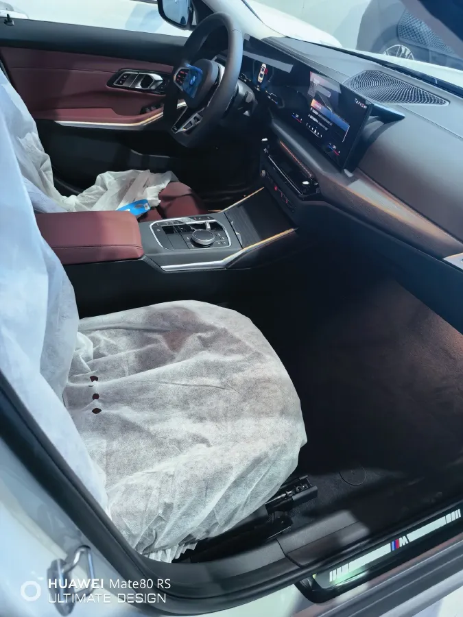 2025 BMW 3 Series 2.0T 184HP L4 8AT,autocango,china used car exporter,china ev exporter,chinese used car exporter,chinese used ev exporter