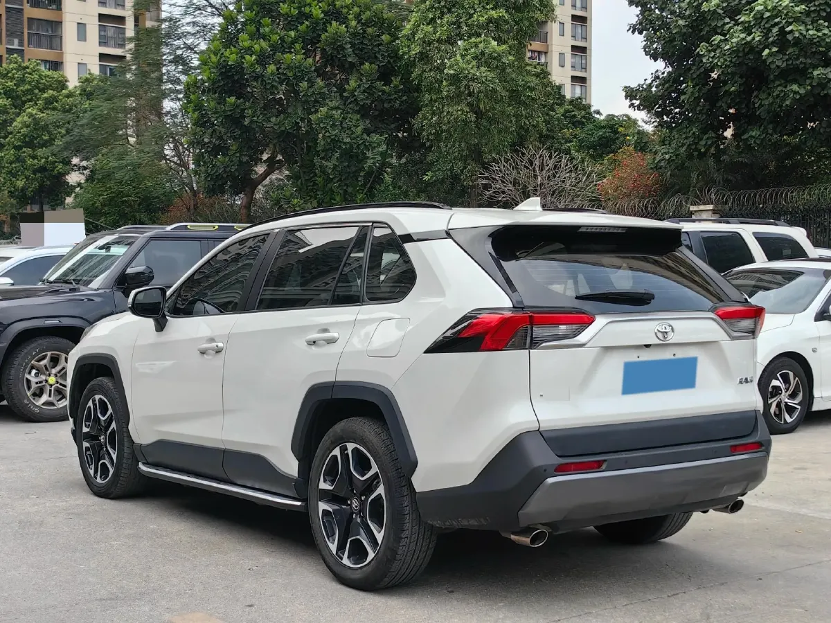 2020 Toyota RAV4 2.0L 171HP L4 CVT,autocango,china used car exporter,china ev exporter,chinese used car exporter,chinese used ev exporter