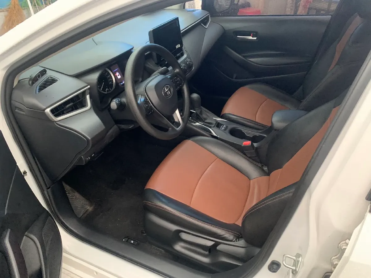 2021 Toyota Corolla 1.2T 116HP L4 CVT,autocango,china used car exporter,china ev exporter,chinese used car exporter,chinese used ev exporter