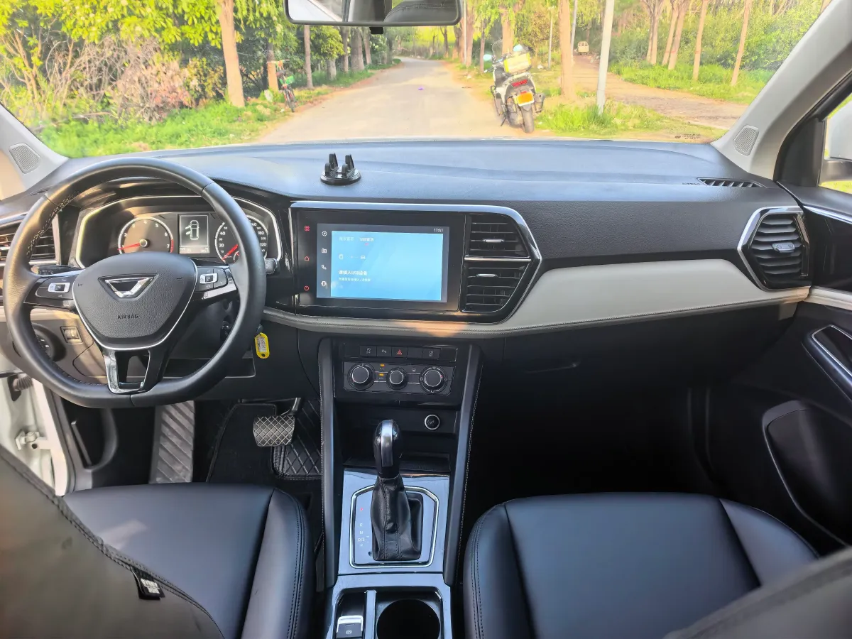 2022 Jetta VS7 1.4T 150HP L4 6AT,autocango,china used car exporter,china ev exporter,chinese used car exporter,chinese used ev exporter