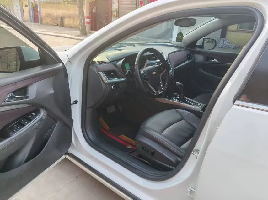 2018 Chevrolet Malibu 1.5T 170HP L4 6AT,autocango,china used car exporter,china ev exporter,chinese used car exporter,chinese used ev exporter