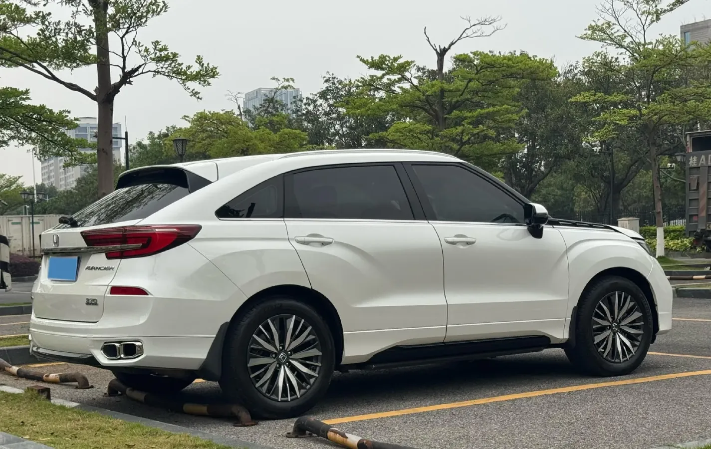2020 Honda Avancier 2.0T 272HP L4 9AT,autocango,china used car exporter,china ev exporter,chinese used car exporter,chinese used ev exporter