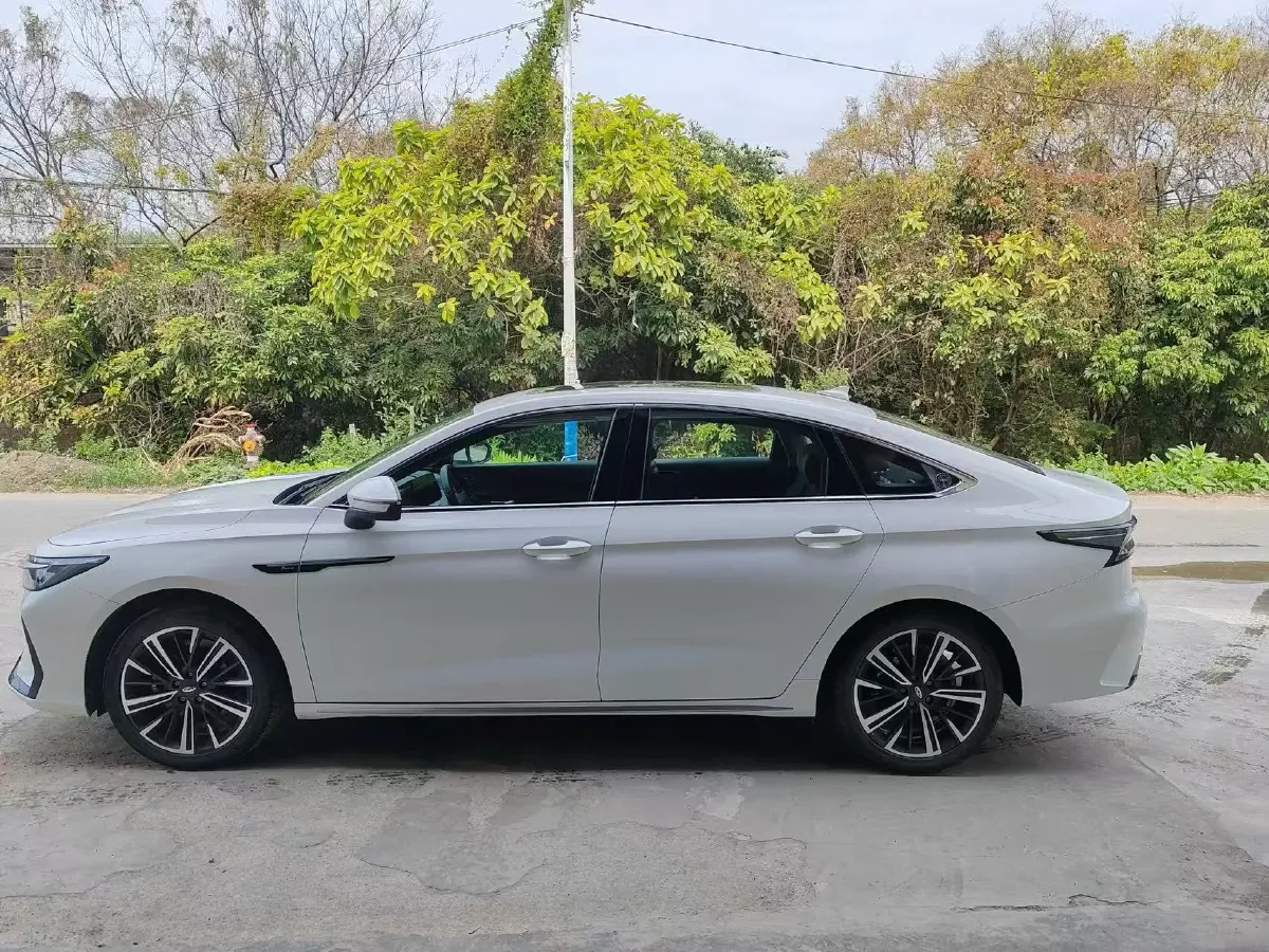 2022 Chery Arrizo 8 1.6T 197HP L4 7DCT,autocango,china used car exporter,china ev exporter,chinese used car exporter,chinese used ev exporter