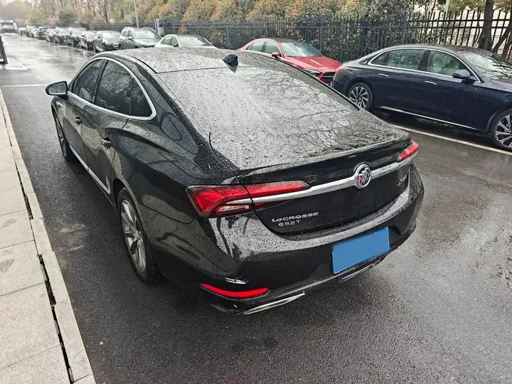 2021 Buick Larcosse 2.0T 237HP L4 9AT,autocango,china used car exporter,china ev exporter,chinese used car exporter,chinese used ev exporter