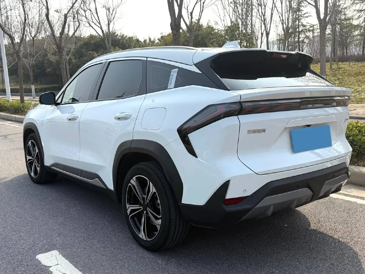 2025 Geely Galaxy L7 1.5L 112HP L4 1DHT PHEV 18.4KWH,autocango,china used car exporter,china ev exporter,chinese used car exporter,chinese used ev exporter