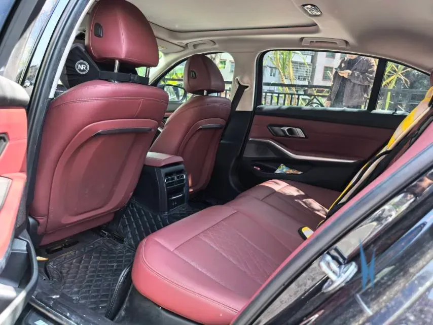 2023 BMW 3 Series 2.0T 156HP L4 8AT,autocango,china used car exporter,china ev exporter,chinese used car exporter,chinese used ev exporter