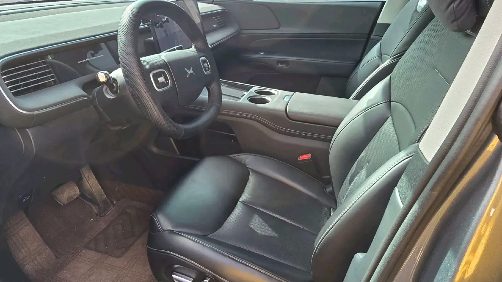 2023 Xpeng G6 BEV 87.5KWH,autocango,china used car exporter,china ev exporter,chinese used car exporter,chinese used ev exporter