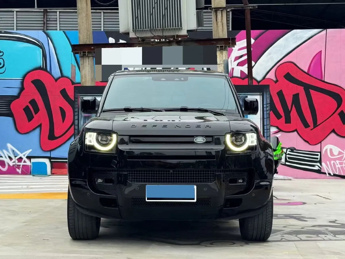 2023 Land Rover Defender 3.0T 400HP L6 8AT,autocango,china used car exporter,china ev exporter,chinese used car exporter,chinese used ev exporter
