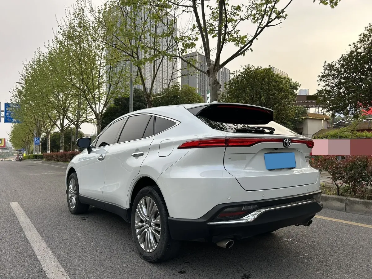 2022 Toyota Harrier 2.0L 171HP L4 CVT,autocango,china used car exporter,china ev exporter,chinese used car exporter,chinese used ev exporter