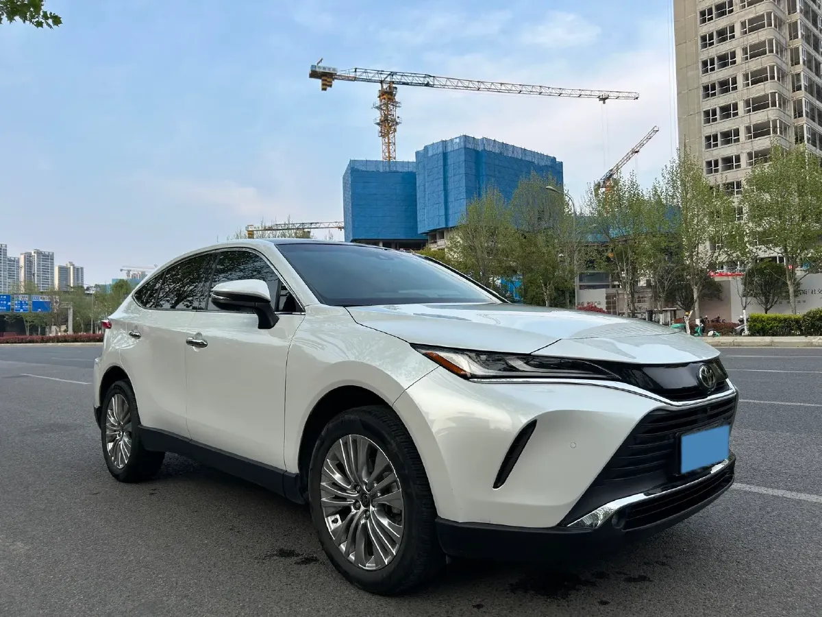 2022 Toyota Harrier 2.0L 171HP L4 CVT,autocango,china used car exporter,china ev exporter,chinese used car exporter,chinese used ev exporter