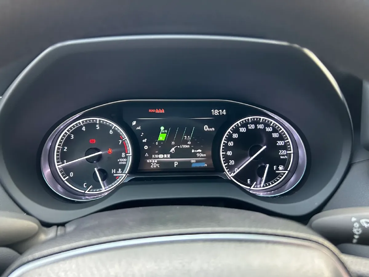 2022 Toyota Harrier 2.0L 171HP L4 CVT,autocango,china used car exporter,china ev exporter,chinese used car exporter,chinese used ev exporter