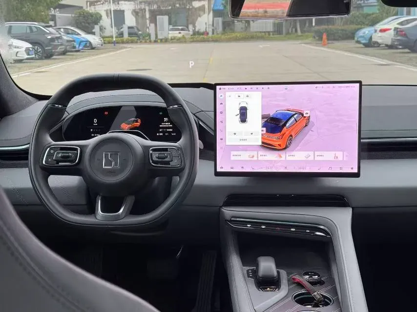 2025 Zeekr 001 BEV 100KWH,autocango,china used car exporter,china ev exporter,chinese used car exporter,chinese used ev exporter