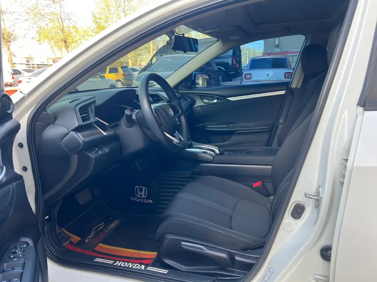 2019 Honda Civic 1.5T 177HP L4 CVT,autocango,china used car exporter,china ev exporter,chinese used car exporter,chinese used ev exporter