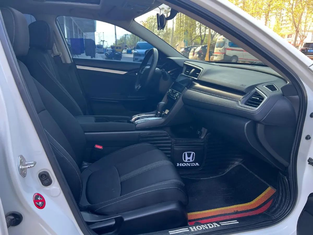 2019 Honda Civic 1.5T 177HP L4 CVT,autocango,china used car exporter,china ev exporter,chinese used car exporter,chinese used ev exporter