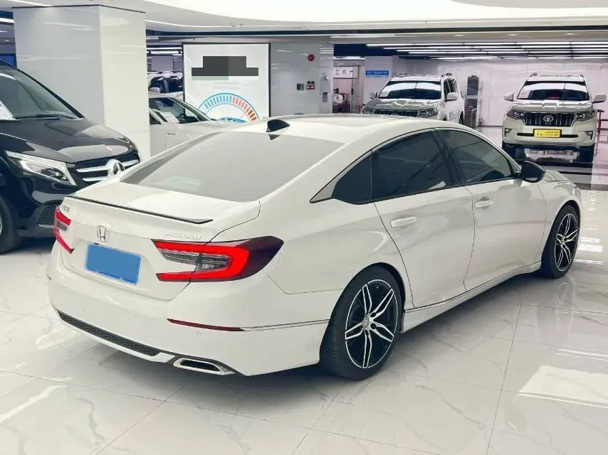 2022 Honda Accord 1.5T 194HP L4 CVT,autocango,china used car exporter,china ev exporter,chinese used car exporter,chinese used ev exporter