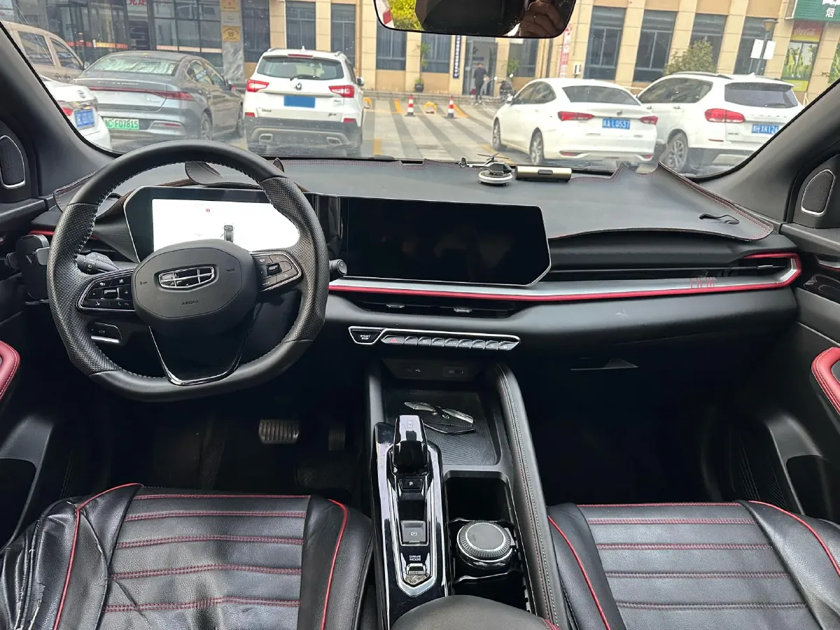 2022 Geely Coolray 1.5T 181HP L4 7DCT,autocango,china used car exporter,china ev exporter,chinese used car exporter,chinese used ev exporter