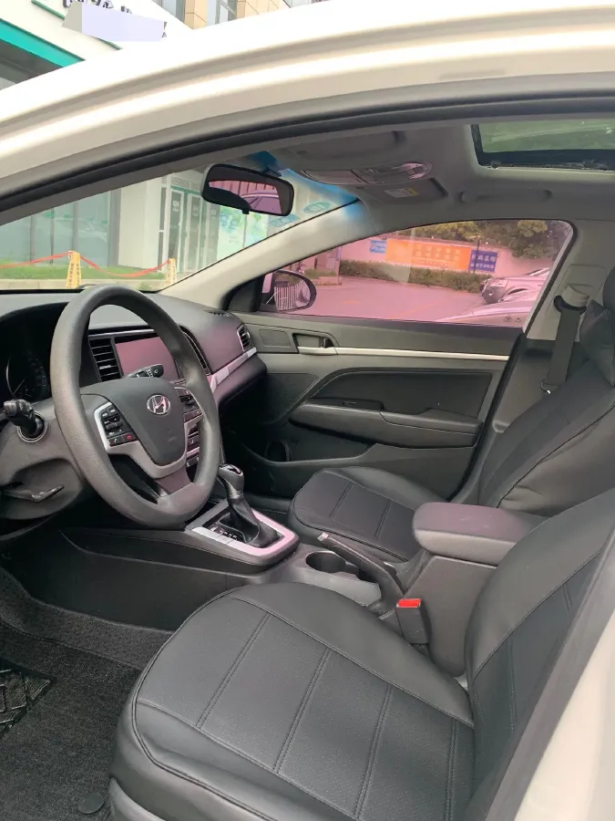 2016 Hyundai Elantra 1.6L 130HP L4 6AT,autocango,china used car exporter,china ev exporter,chinese used car exporter,chinese used ev exporter