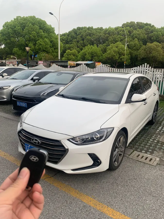 2016 Hyundai Elantra 1.6L 130HP L4 6AT,autocango,china used car exporter,china ev exporter,chinese used car exporter,chinese used ev exporter
