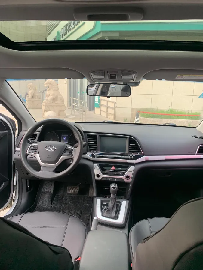 2016 Hyundai Elantra 1.6L 130HP L4 6AT,autocango,china used car exporter,china ev exporter,chinese used car exporter,chinese used ev exporter