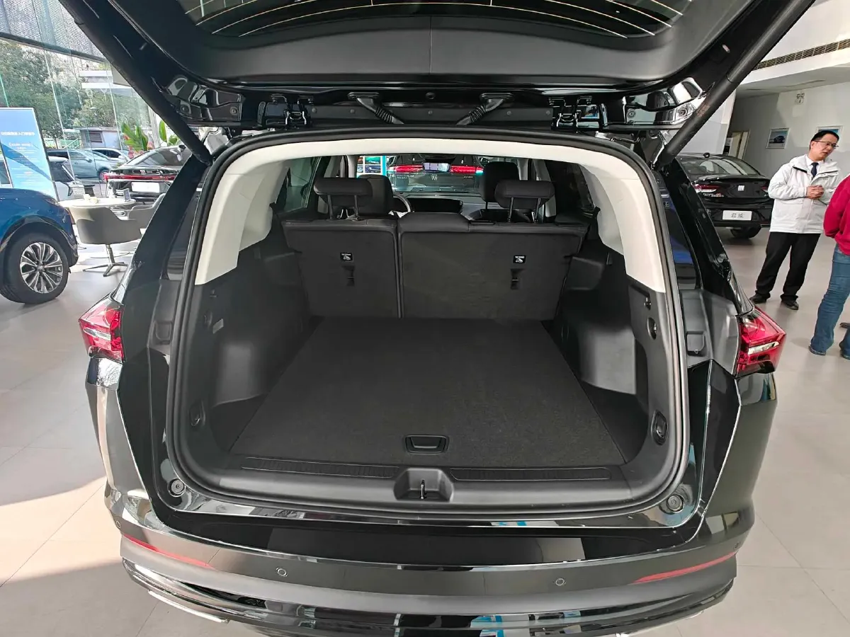 2026 Buick EnvisionPlus 2.0T 237HP L4 9AT,autocango,china used car exporter,china ev exporter,chinese used car exporter,chinese used ev exporter