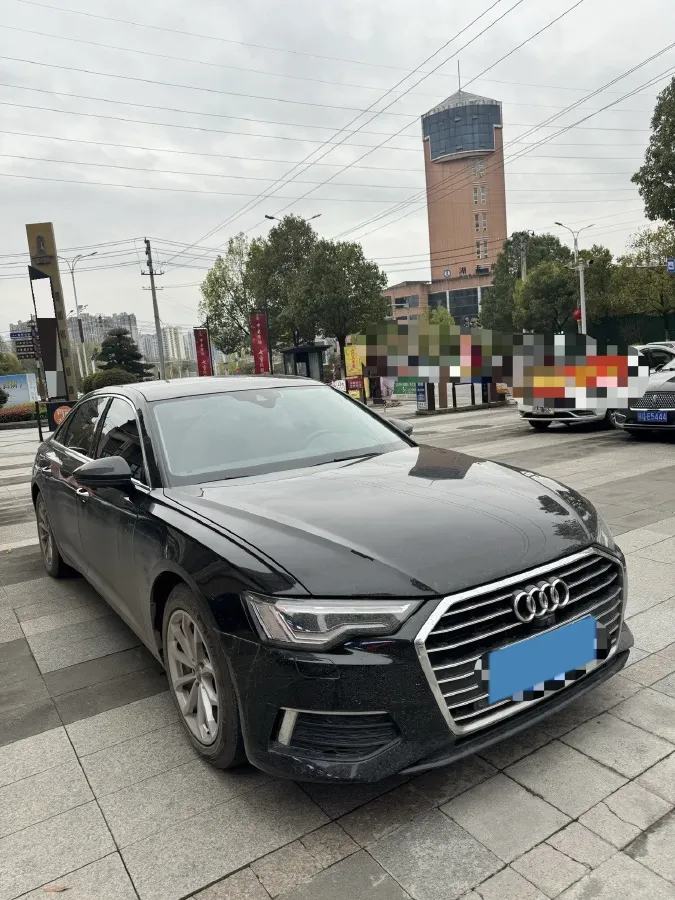 2020 Audi A6L 2.0T 190HP L4 7DCT,autocango,china used car exporter,china ev exporter,chinese used car exporter,chinese used ev exporter