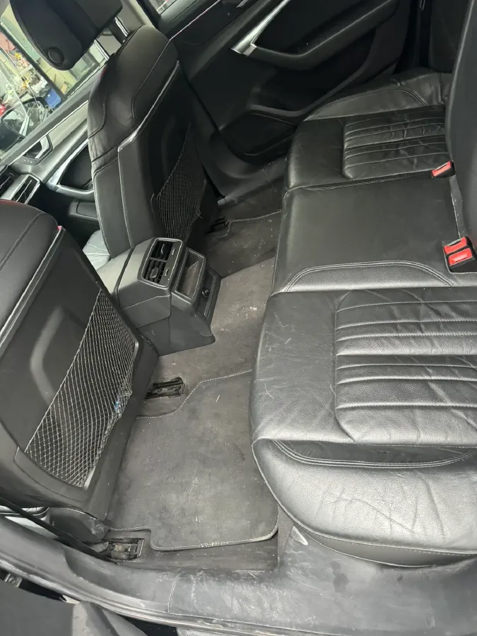 2020 Audi A6L 2.0T 190HP L4 7DCT,autocango,china used car exporter,china ev exporter,chinese used car exporter,chinese used ev exporter