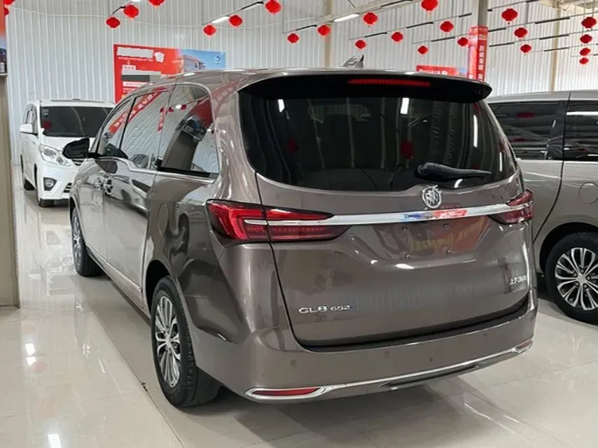 2022 Buick GL8 2.0T 237HP L4 9AT,autocango,china used car exporter,china ev exporter,chinese used car exporter,chinese used ev exporter