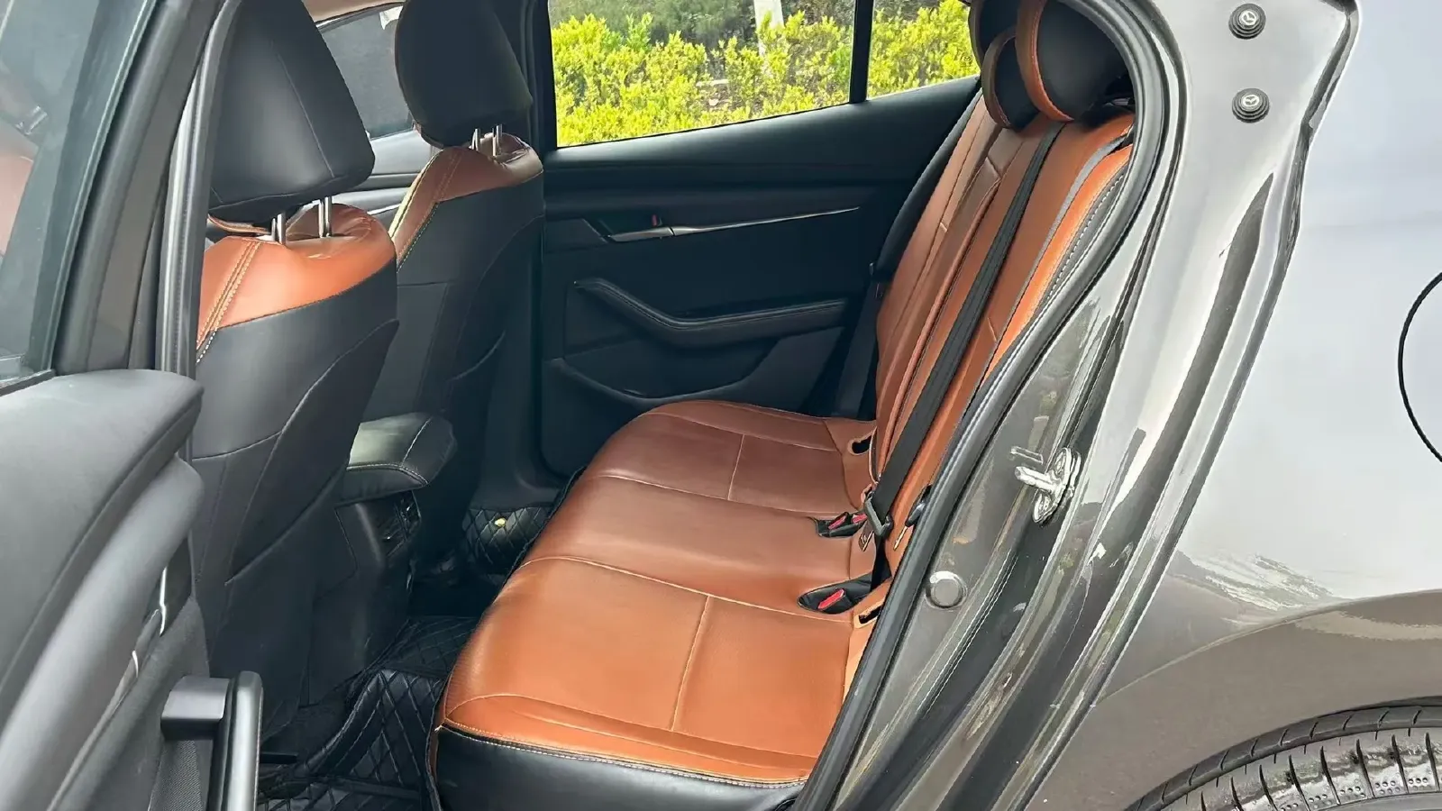 2023 Mazda 3 Axela 2.0L 158HP L4 6AT,autocango,china used car exporter,china ev exporter,chinese used car exporter,chinese used ev exporter